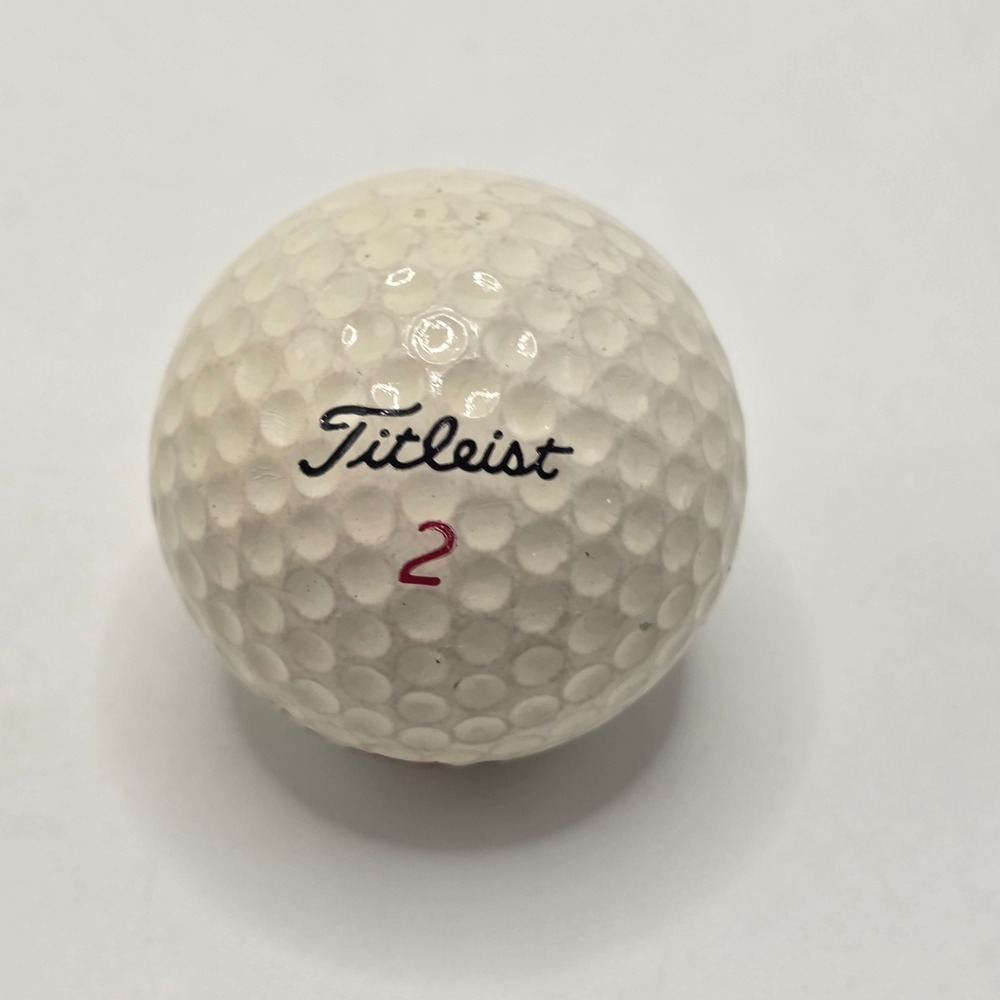 Titleist Golf Ball Pro Trajectory 90 Red 2 Niles Logo Vintage Sports Collectible